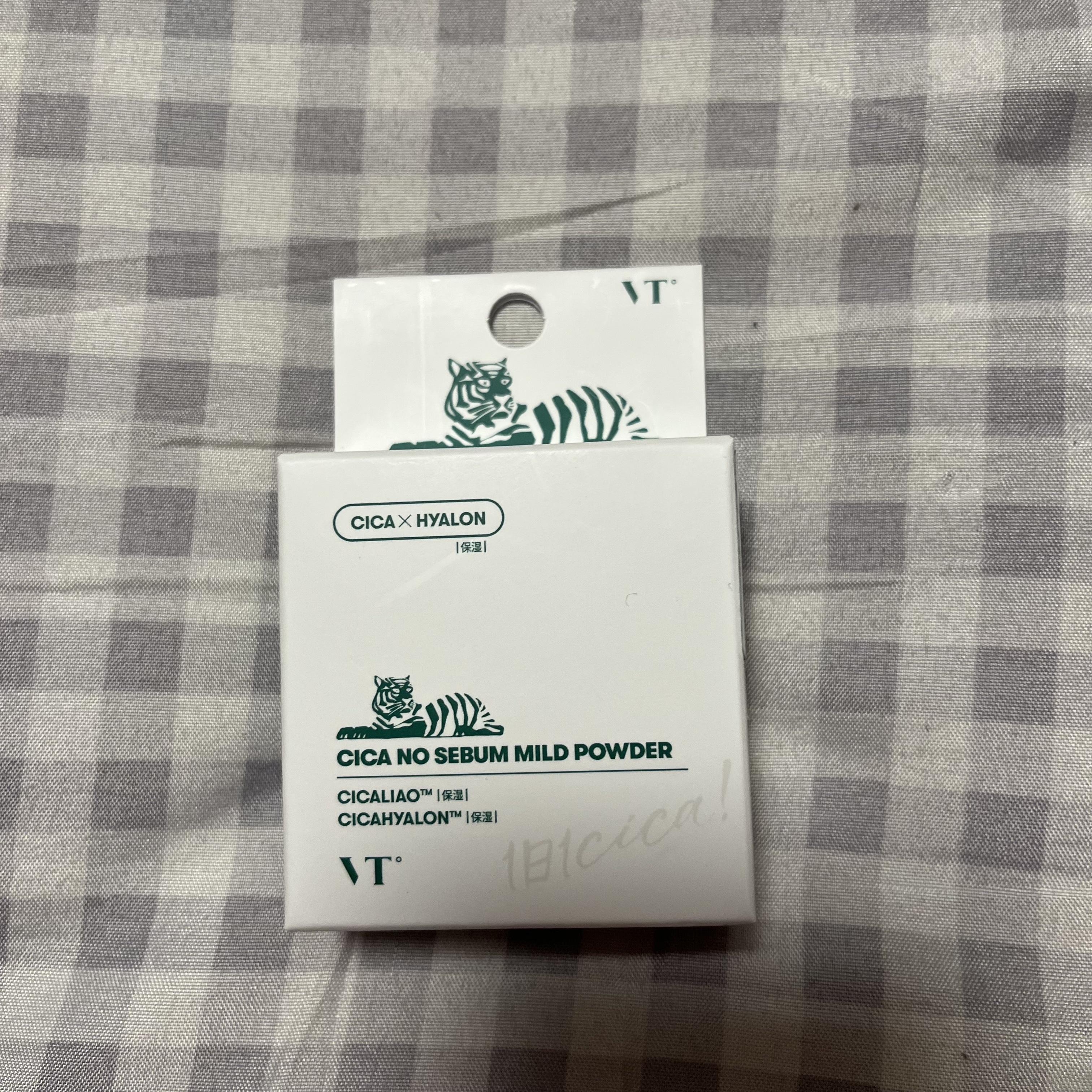 CICA ノーセバム マイルドパウダー/VT/ルースパウダーを使ったクチコミ（1枚目）