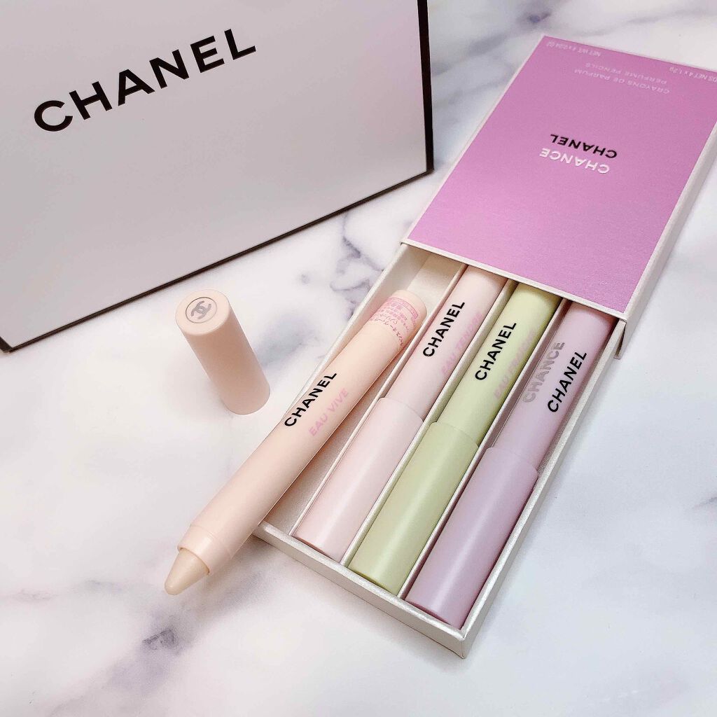 CHANEL チャンス クレイヨン ドゥ パルファム セット　未使用 ペンシル型でシャネルの「チャンス」を持ち運び、香り4種の