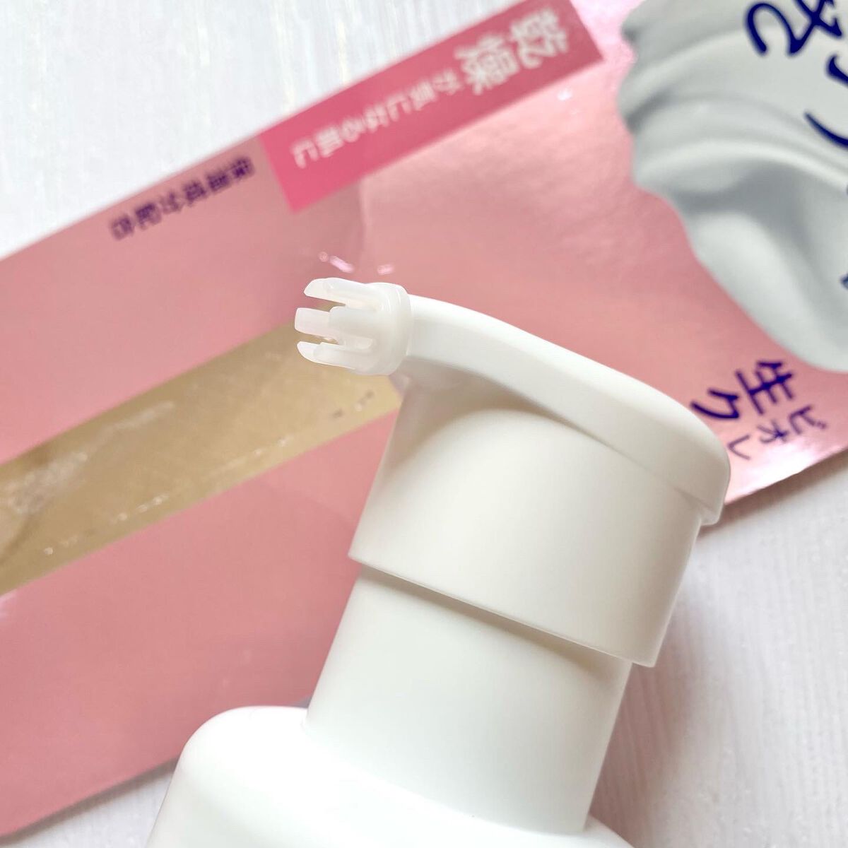 ビオレ ザフェイス 泡洗顔料 ディープモイスト/ビオレ/泡洗顔を使ったクチコミ（3枚目）