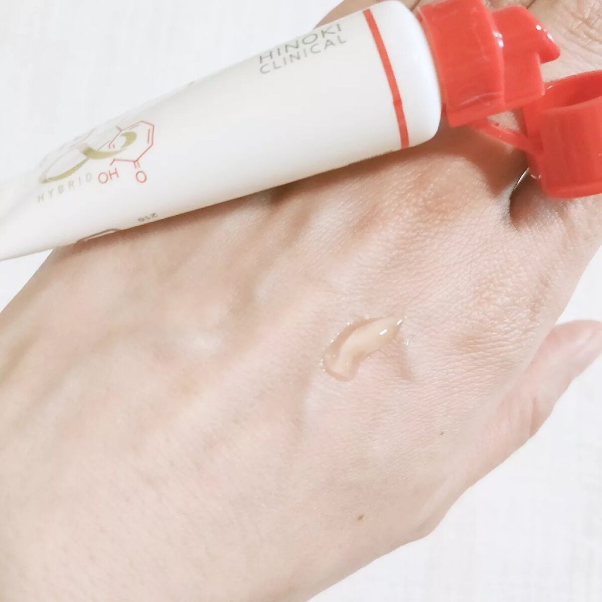 HyBLipモイストリップ/ヒノキ肌粧品/リップ美容液を使ったクチコミ（2枚目）