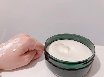 ボディバター ストロベリー/THE BODY SHOP/ボディクリームを使ったクチコミ(5枚目)