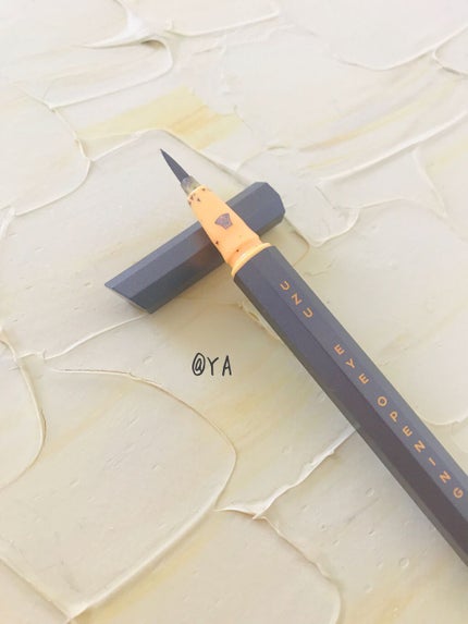 EYE OPENING LINER/UZU BY FLOWFUSHI/リキッドアイライナーを使ったクチコミ(1枚目)