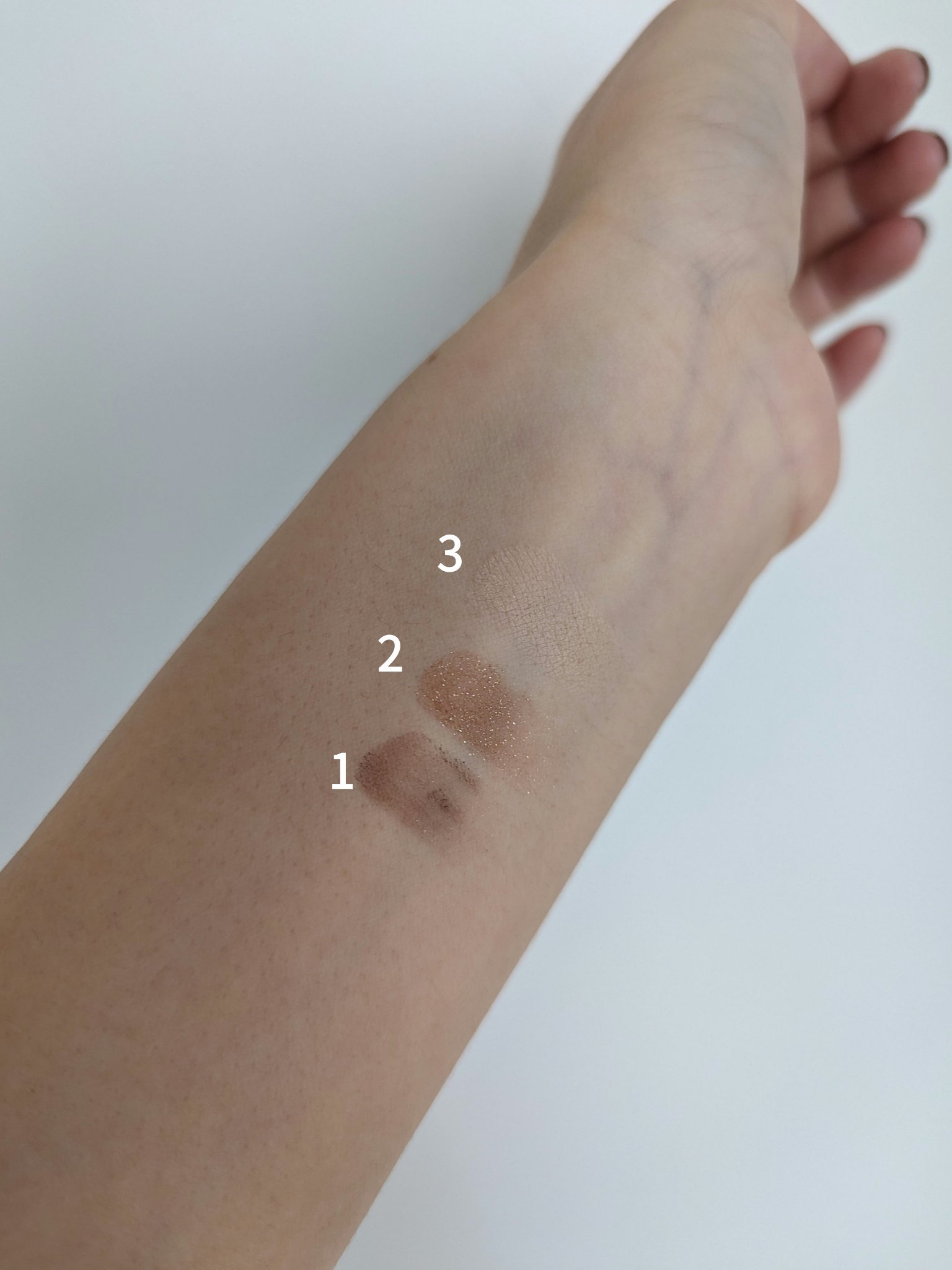 ケイト デザイニングアイブロウ3D GL-1 ブラウングリッター系(グリッター)(レフィル)/KATE/パウダーアイブロウを使ったクチコミ（3枚目）