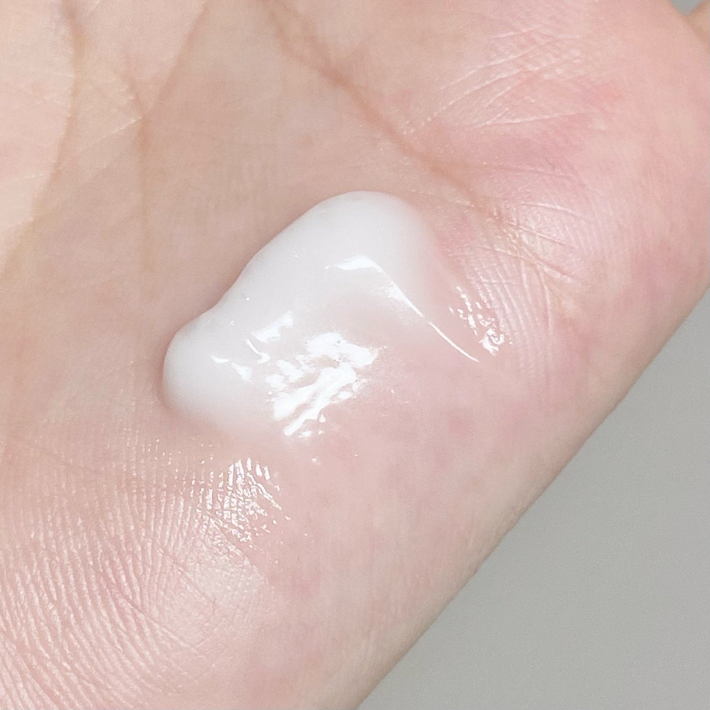 モイストクリーム/WHOMEE/フェイスクリームを使ったクチコミ(2枚目)