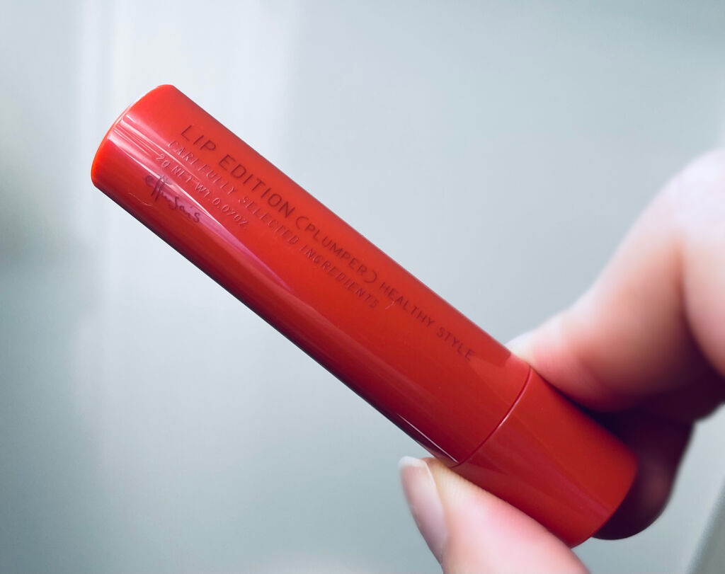 ◇ettusais リップエディション プランパー
ヘルシースタイル 02 ブロンズオレンジ

ラメが煌めくじんじん 火照るリッププランパー

思ったよりもじんじんします🔥
初めて使う時 結構刺激があるのでビックリします
シワがなくなる訳