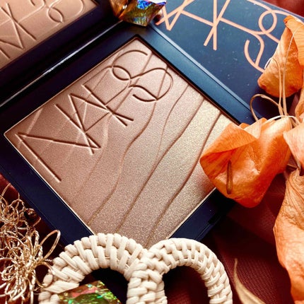 パラダイスファウンド ブロンズパウダー/NARS/パウダーチークを使ったクチコミ(1枚目)