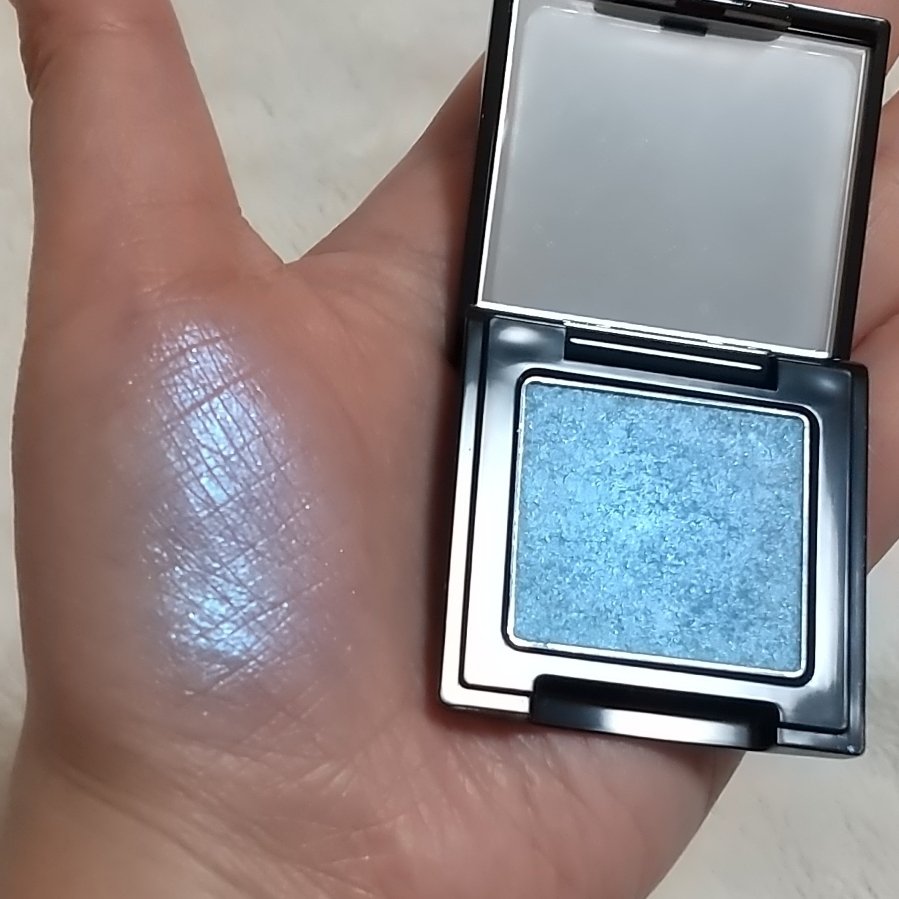 エレガンス ラズル スターアイカラー/エレガンス ラズル /単色アイシャドウを使ったクチコミ（2枚目）