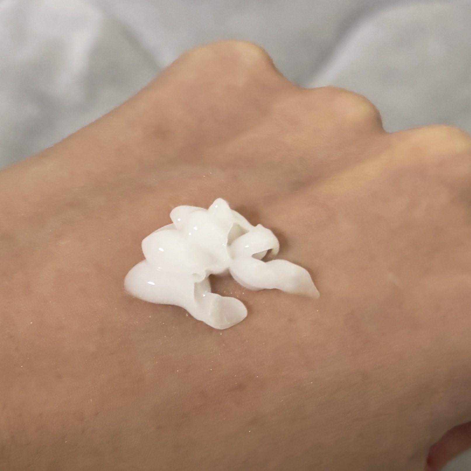 ピュアアルテミシア カーミングウォータークリーム/HANYUL(ハンユル)/フェイスクリームを使ったクチコミ（2枚目）