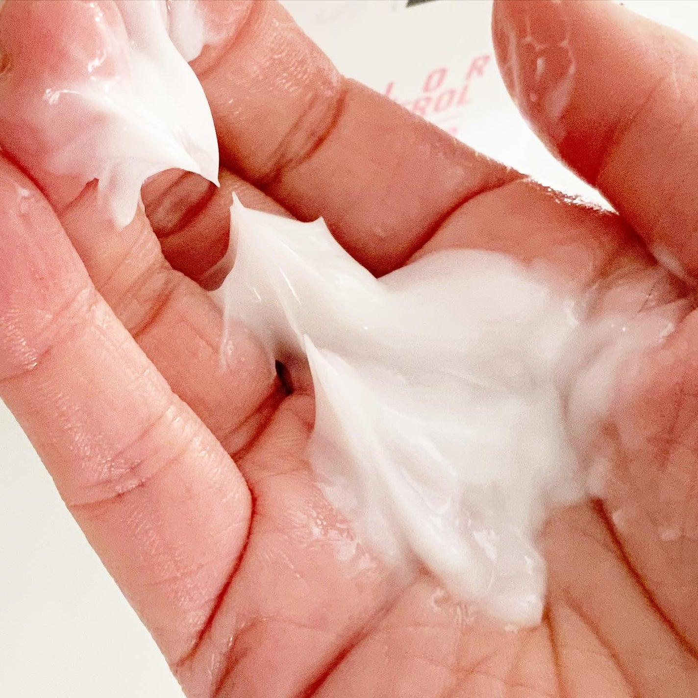 カラーコントロール シャンプー W/コンディショナー W/スティーブンノル ニューヨーク/市販シャンプーを使ったクチコミ(7枚目)