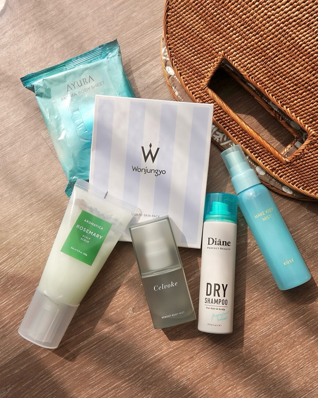 ローズマリー スカルプ スクラブ/AROMATICA/ヘッドスクラブを使ったクチコミ（2枚目）