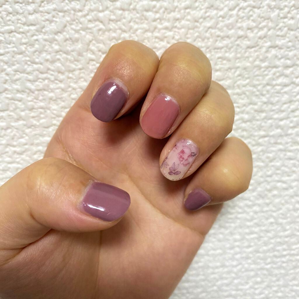 カラフルネイルズ/キャンメイク/マニキュアを使ったクチコミ(2枚目)