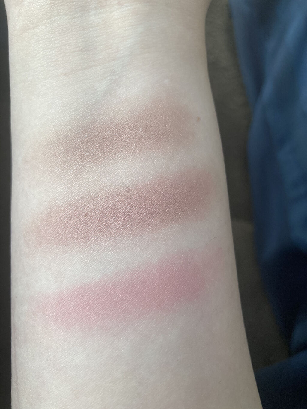 アイグロウ ジェム/DECORTÉ/ジェル・クリームアイシャドウを使ったクチコミ（3枚目）