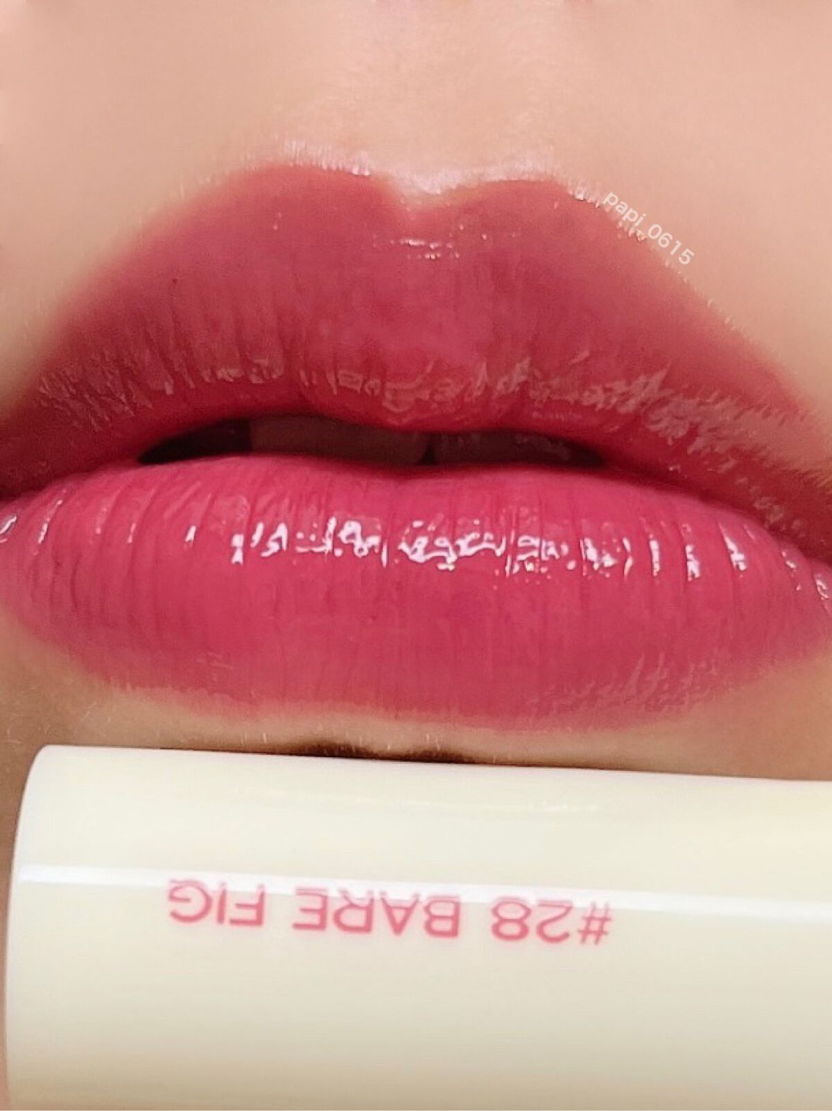 ジューシーラスティングティント 28 ベアフィグ(BARE FIG)/rom&nd/リップティントを使ったクチコミ（1枚目）