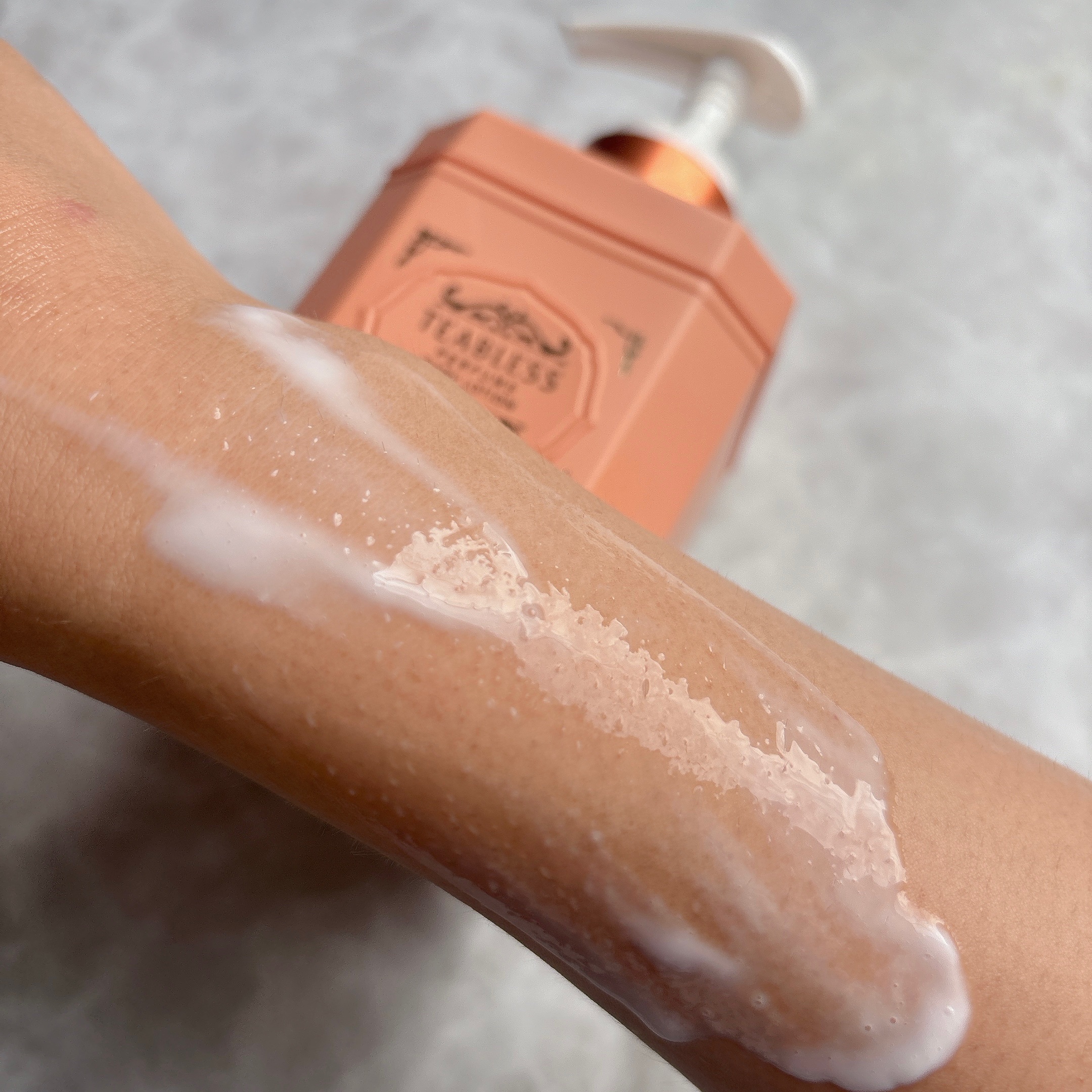 フローラルメドウスイートティー  ボディーローション/TEABLESS/ボディローションを使ったクチコミ（3枚目）