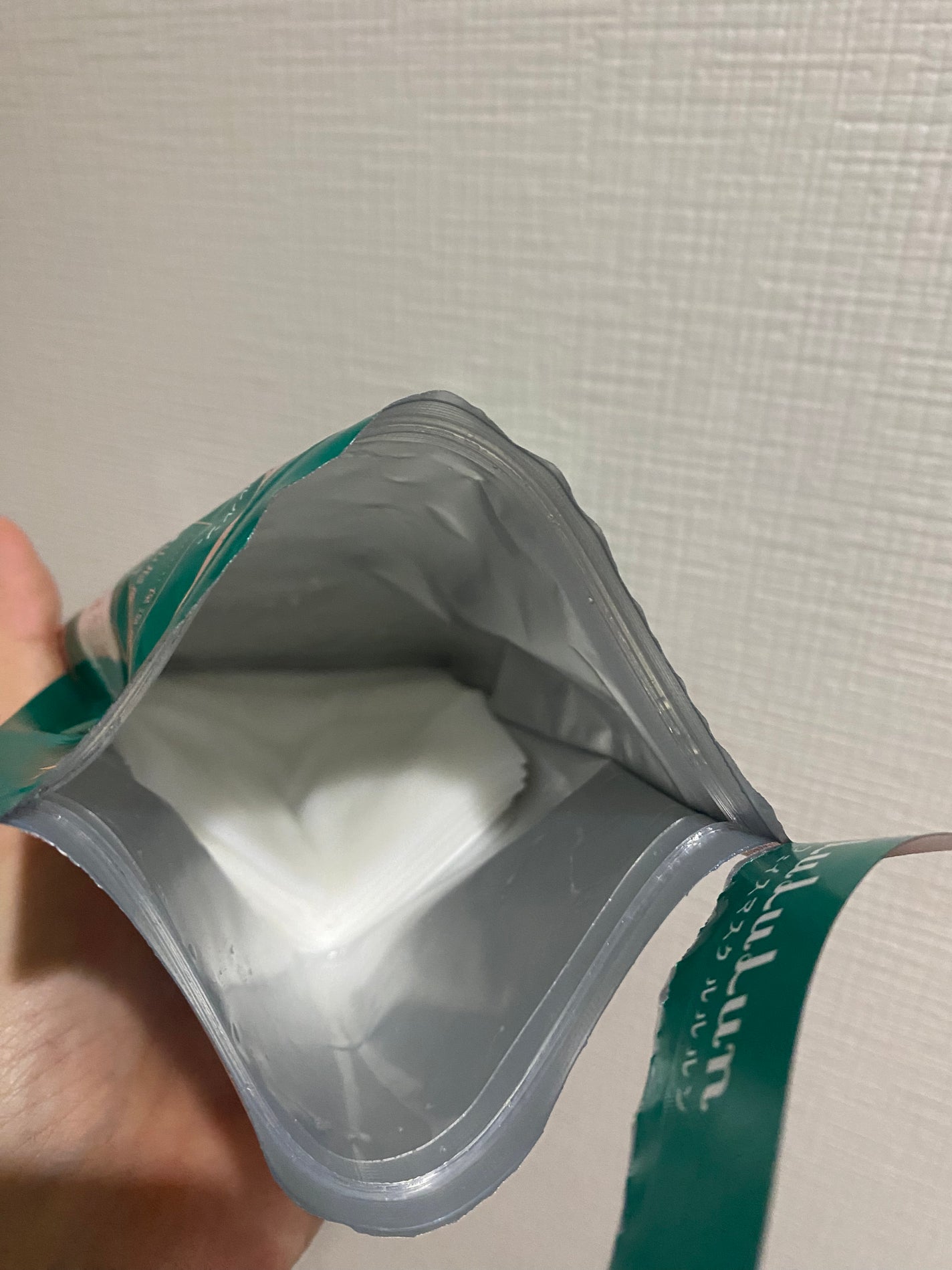 東北ルルルン(さくらんぼの香り)/ルルルン/シートマスク・パックを使ったクチコミ(3枚目)