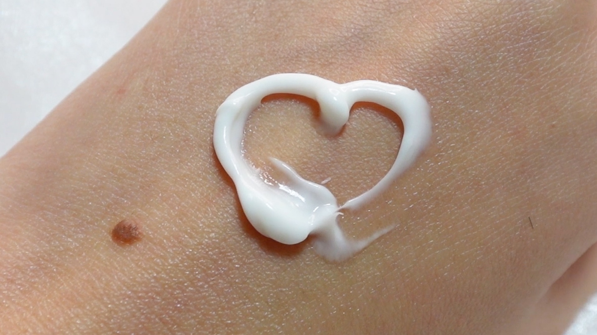 バターソーマッチクリーム/Frankly/フェイスクリームを使ったクチコミ（3枚目）