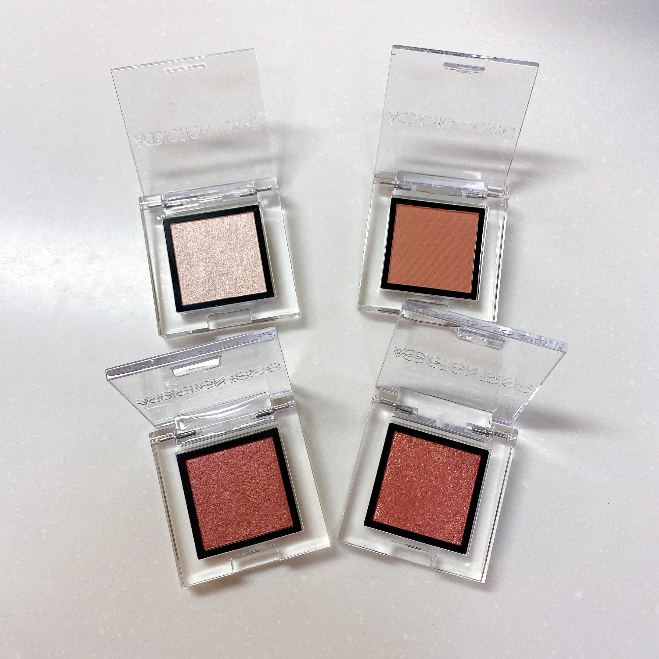 アディクション ザ アイシャドウ マット/ADDICTION/単色アイシャドウを使ったクチコミ（2枚目）