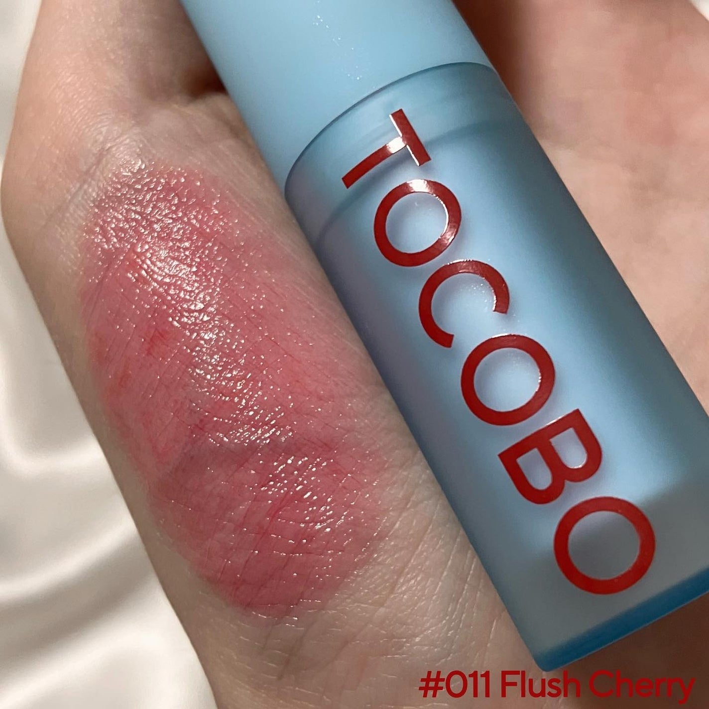 グラスティンティッドリップバーム/TOCOBO/リップバームを使ったクチコミ(4枚目)