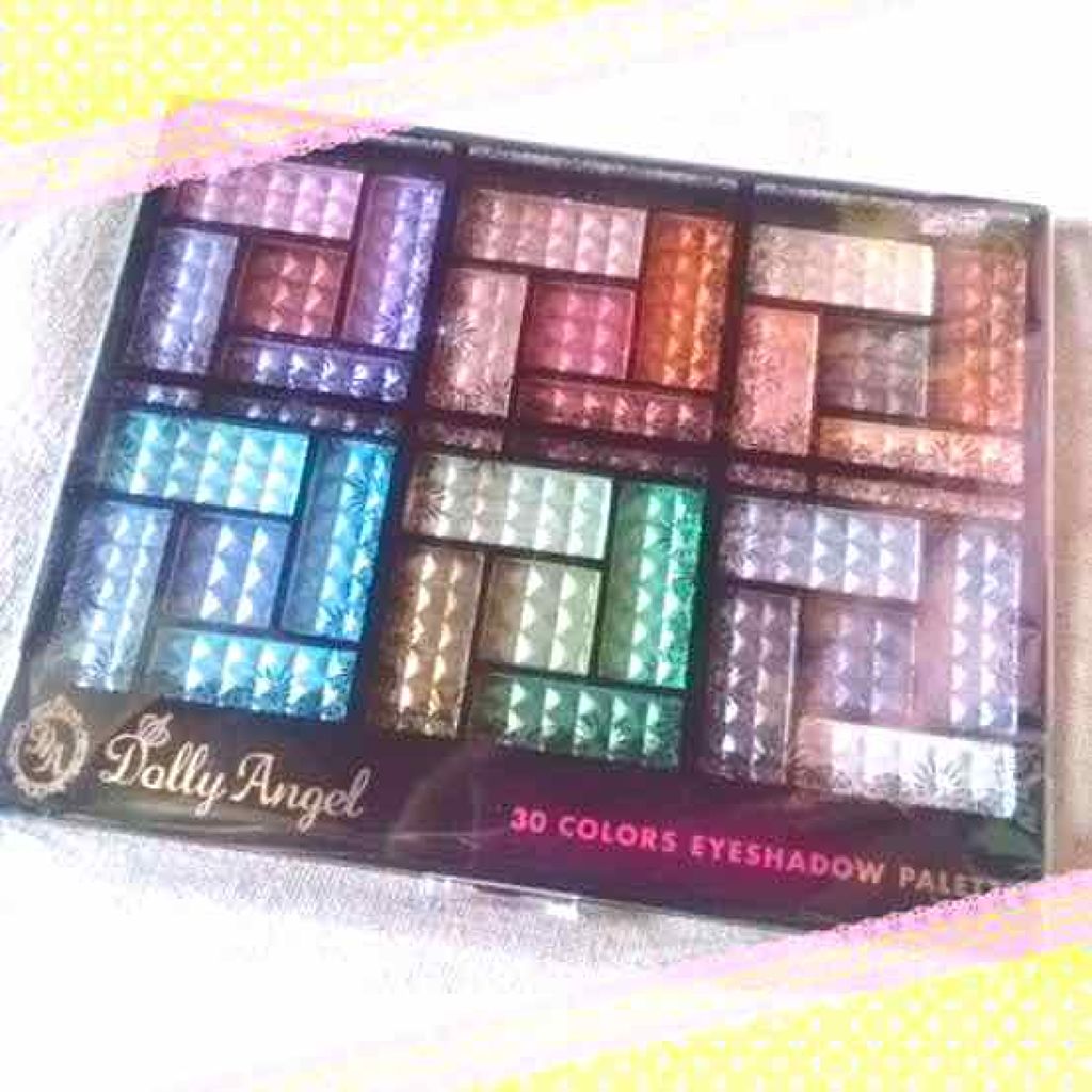 30COLORSEYESHADOWPALETTE/Dolly Angel/アイシャドウパレットを使ったクチコミ(1枚目)
