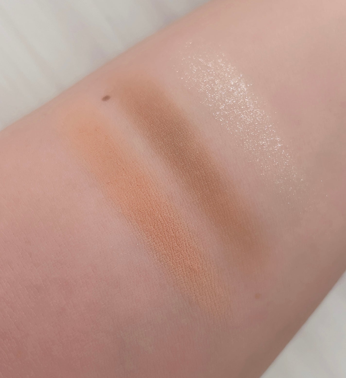 浮生大梦 9色アイシャドウパレット/CATKIN/アイシャドウパレットを使ったクチコミ(3枚目)