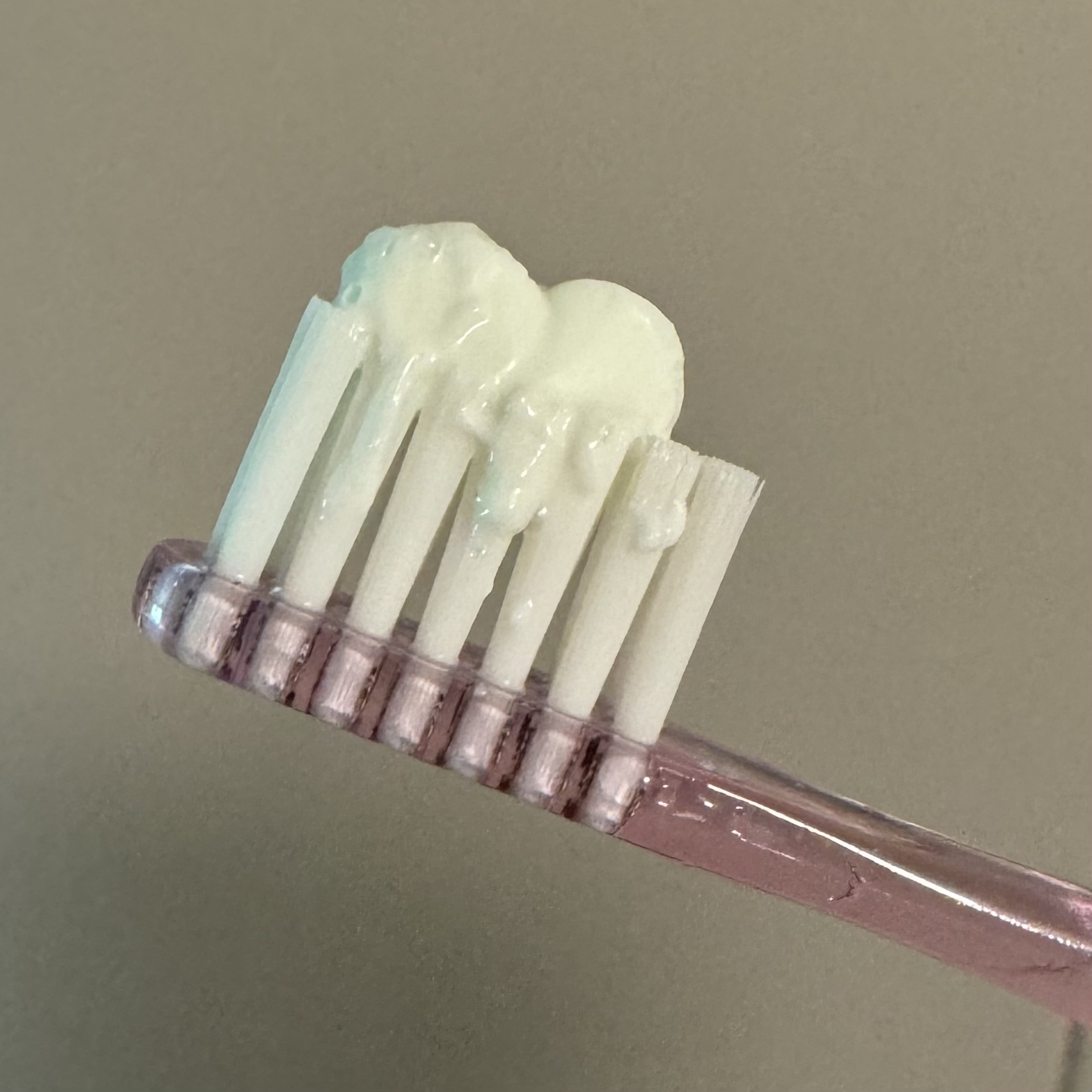 デンティス　チューブタイプ/デンティス/歯磨き粉を使ったクチコミ（3枚目）