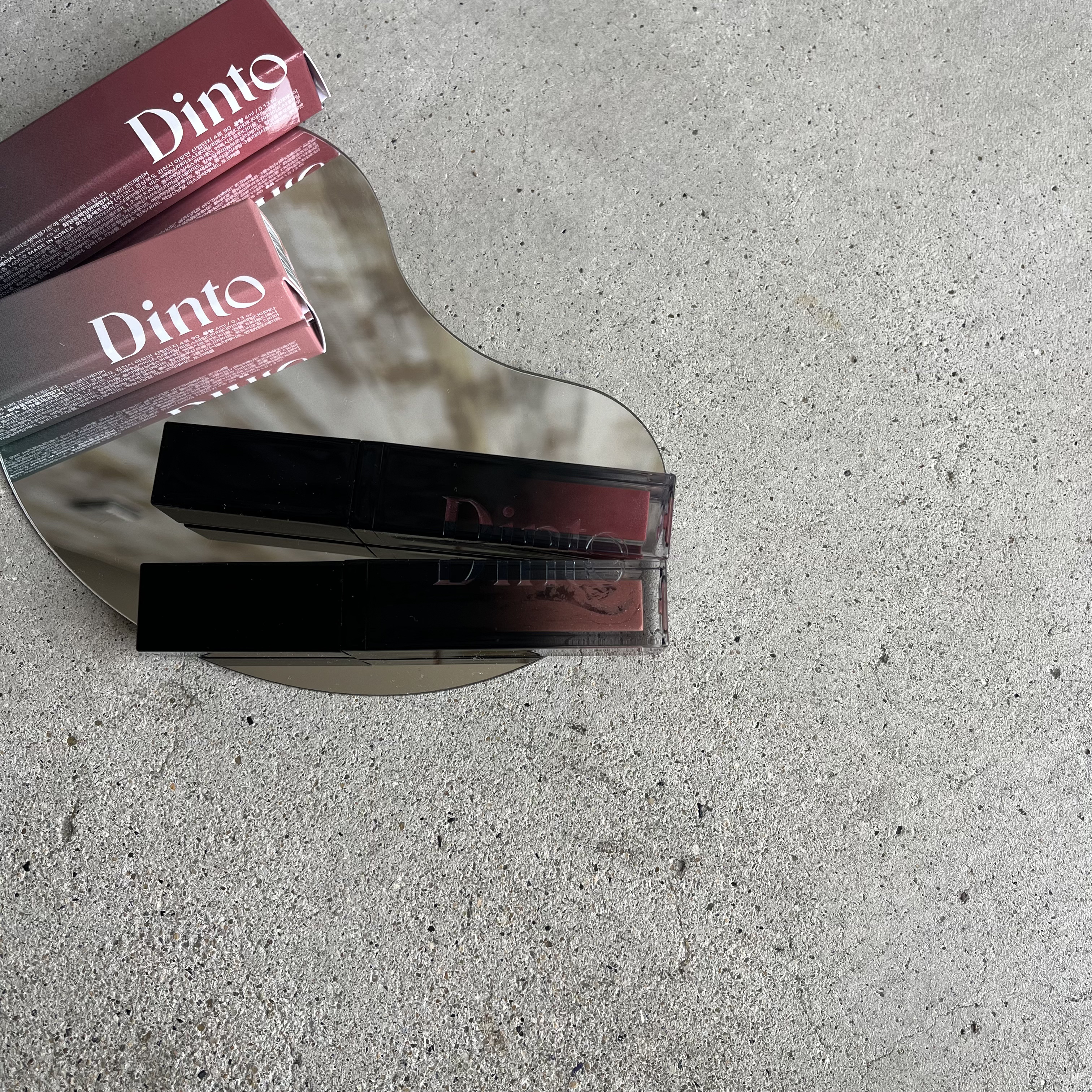 ボリュームパールキッスグロス #126 マイケル/Dinto/リップグロスを使ったクチコミ（2枚目）