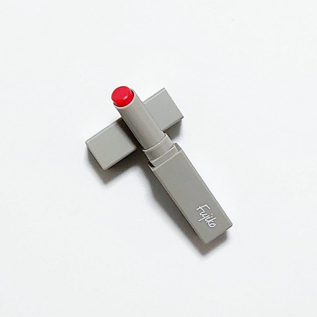 全人類Lip カジュアルレッド/Fujiko/口紅を使ったクチコミ（2枚目）