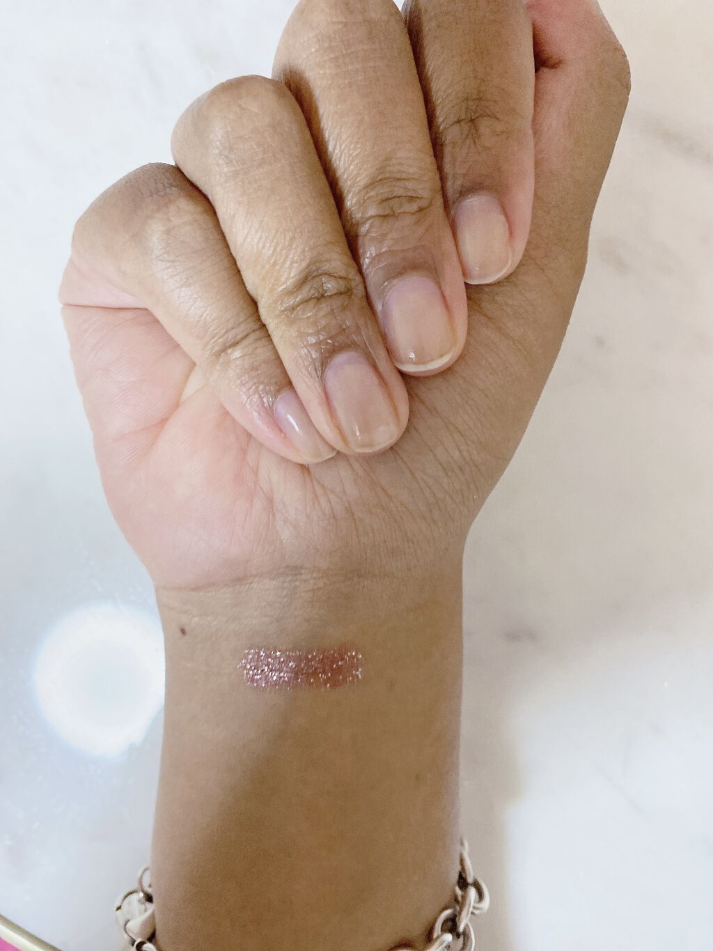 トゥインクル トゥインクル リキッド グリッター アイシャドウ ストロベリーズ & シャンパン/Too Faced/グリッターを使ったクチコミ（2枚目）