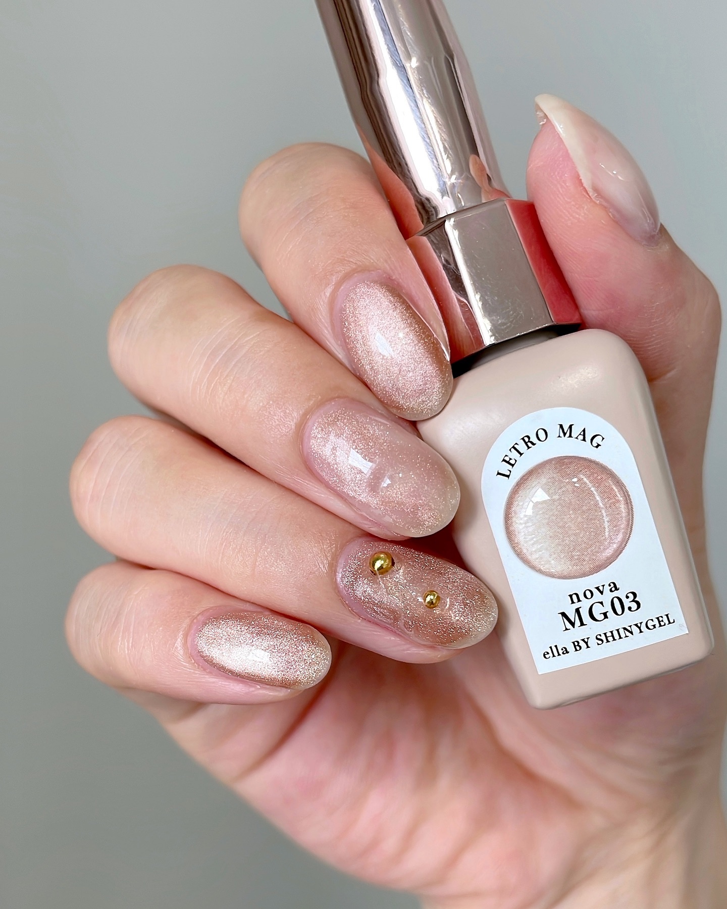 LETRO MAG/SHINYGEL/ジェルネイルを使ったクチコミ（1枚目）