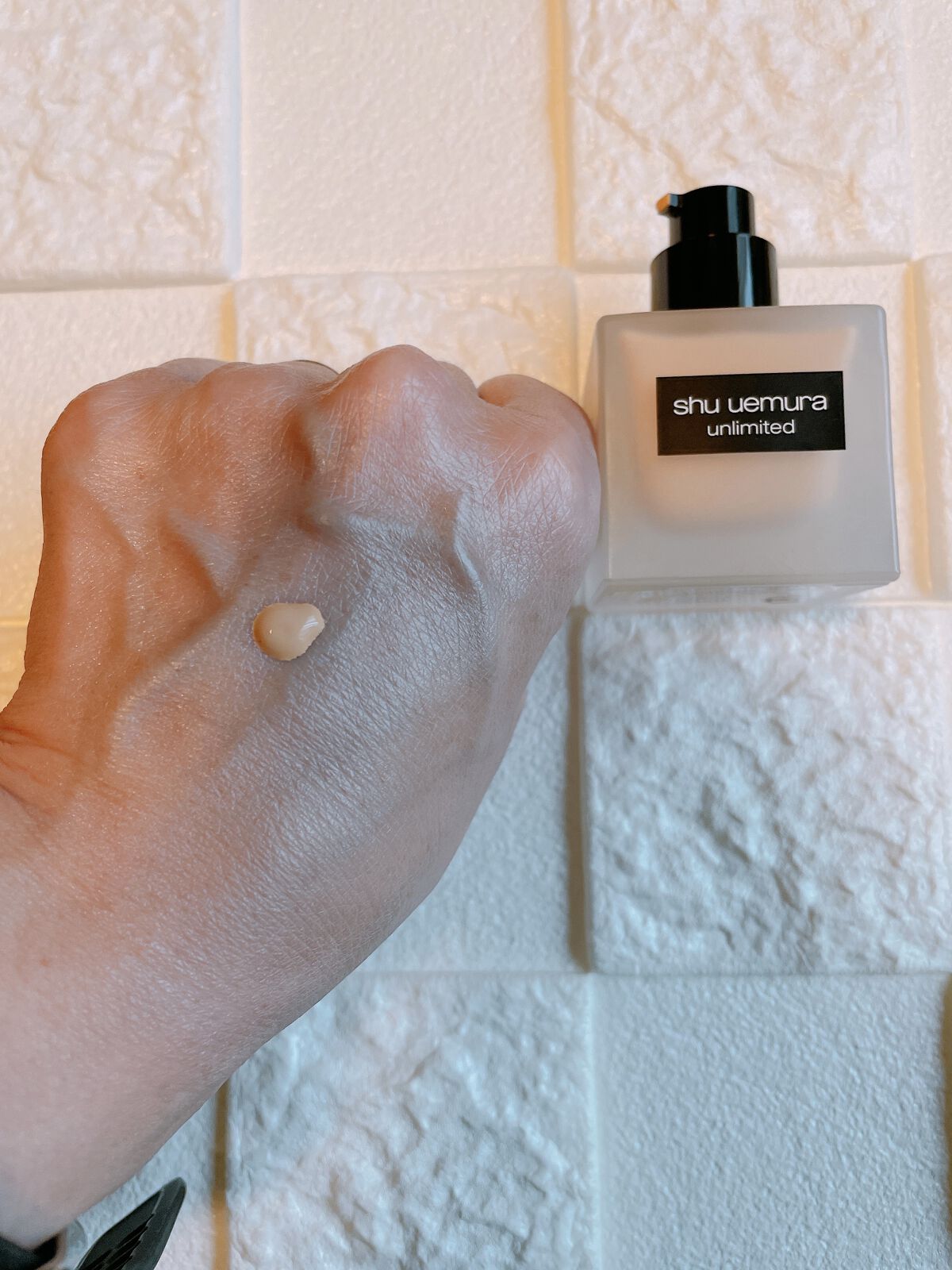 （旧）アンリミテッド ラスティング フルイド 564（標準色）/shu uemura/リキッドファンデーションを使ったクチコミ（3枚目）