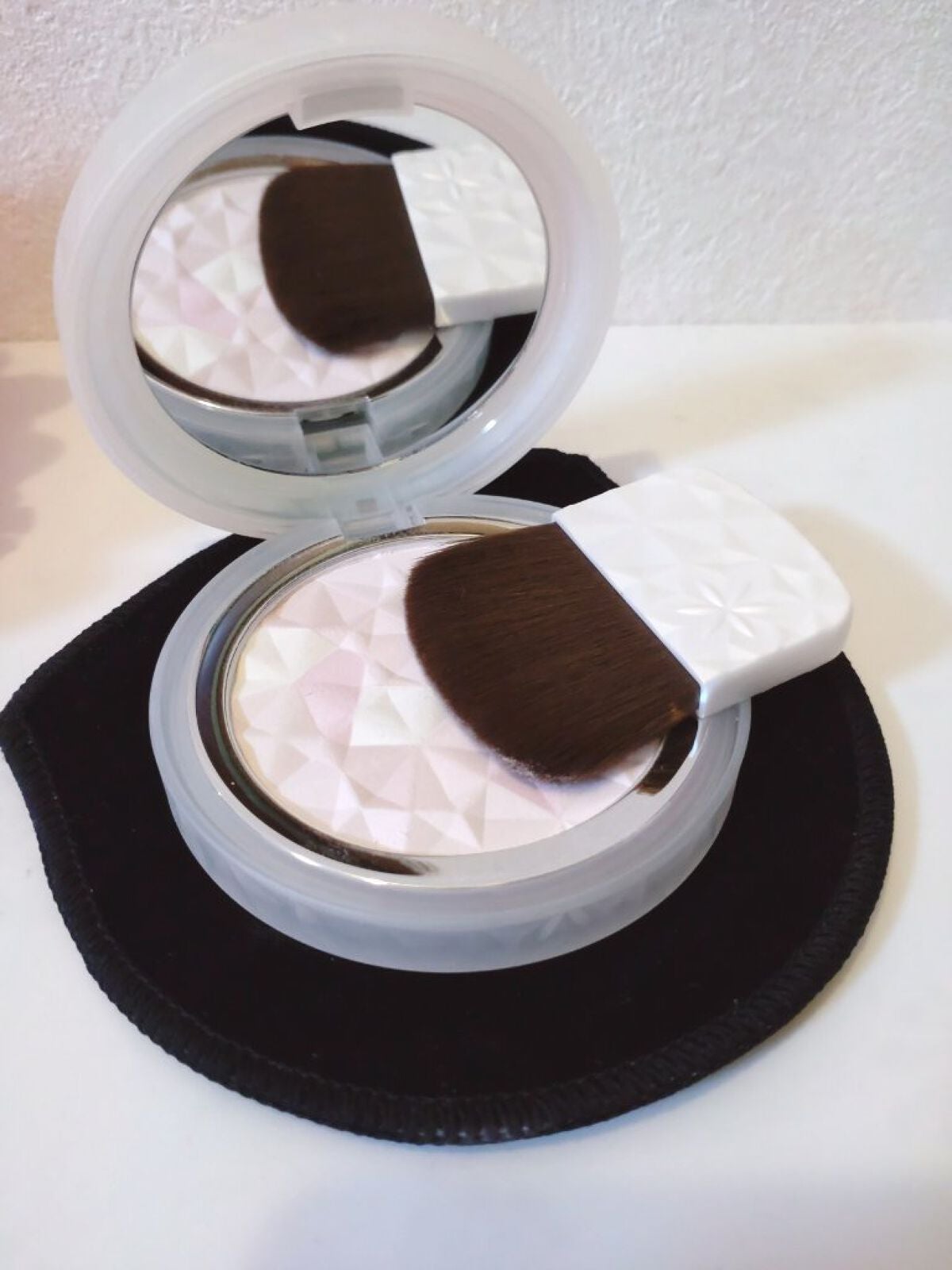 AQ オーラ リフレクター/DECORTÉ/プレストパウダーを使ったクチコミ(5枚目)