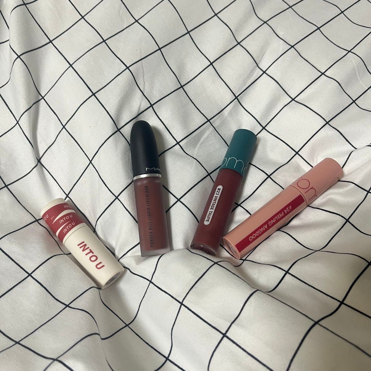 ジューシーラスティングティント/rom&nd/リップティントを使ったクチコミ(2枚目)