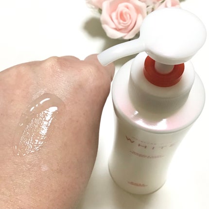 モイスチュアマイルドホワイトリンクルケア パーフェクトエッセンス/モイスチュアマイルド ホワイト/オールインワン化粧品を使ったクチコミ(5枚目)