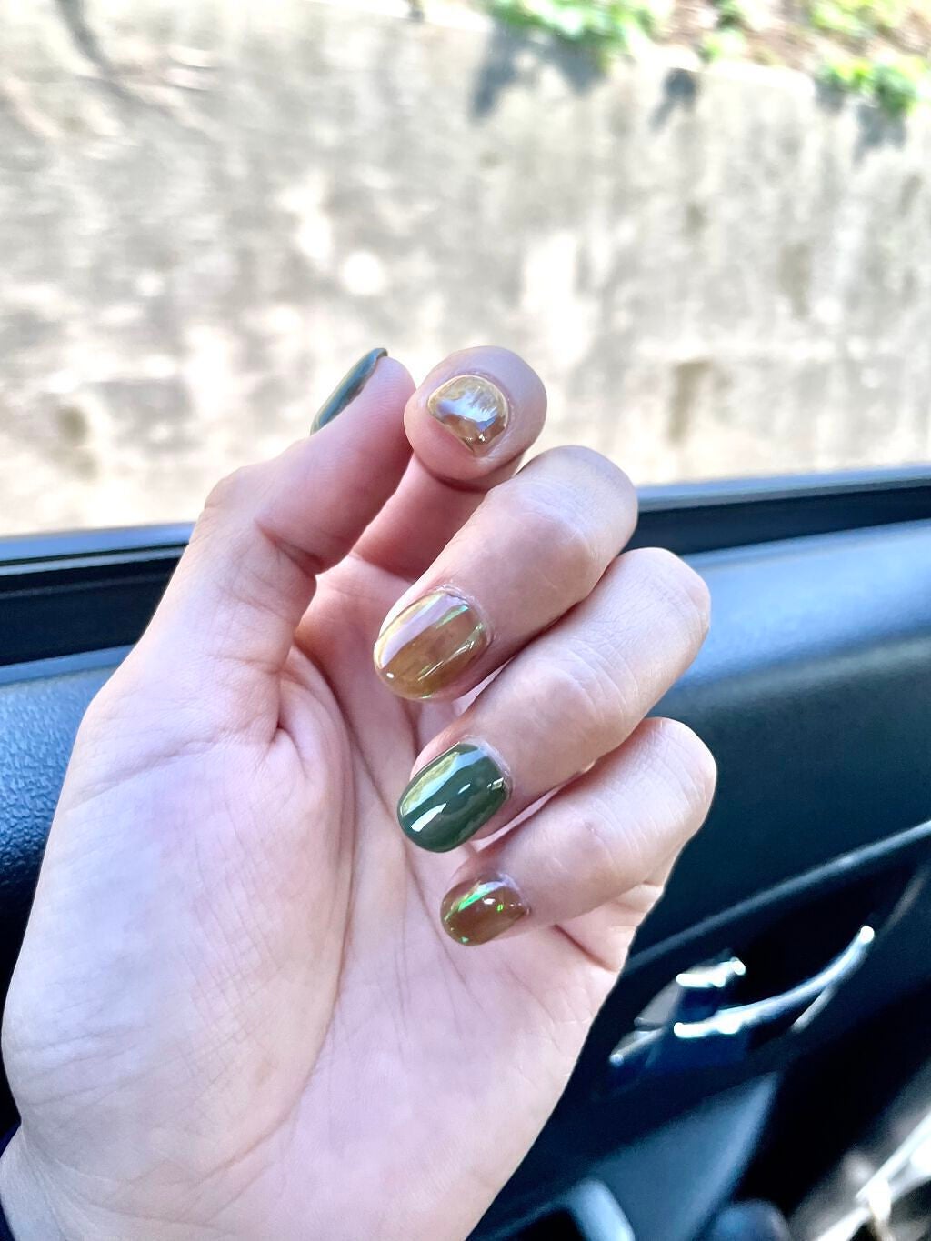 ぶぅーちゃん on LIPS 「セリアのオーロラカーテン?(party用の飾り)を切ってつけた..」(1枚目)