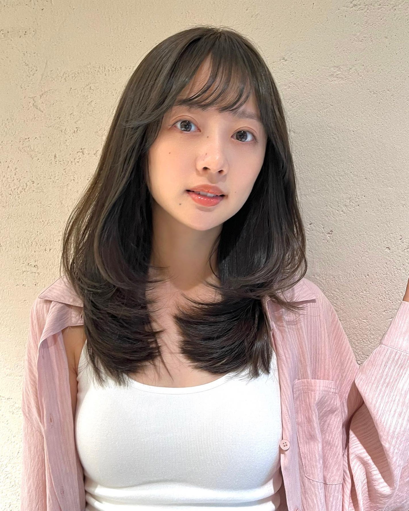 HARUNA on LIPS 「.大人なナチュラルヘア✨いつもより少し🤏低めなレイヤー設定です..」(3枚目)