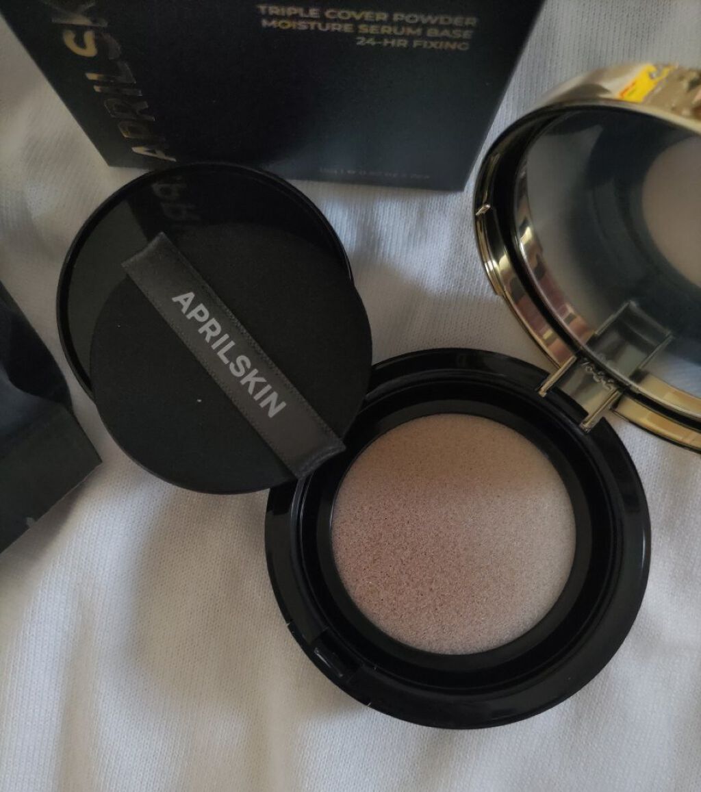 マジックスノークッションブラック 3.0/APRILSKIN/クッションファンデーションを使ったクチコミ（2枚目）