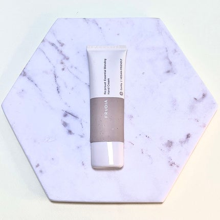 Re:proust エッセンシャル ブレンディング ハンドクリーム/FRUDIA/ハンドクリームを使ったクチコミ(1枚目)