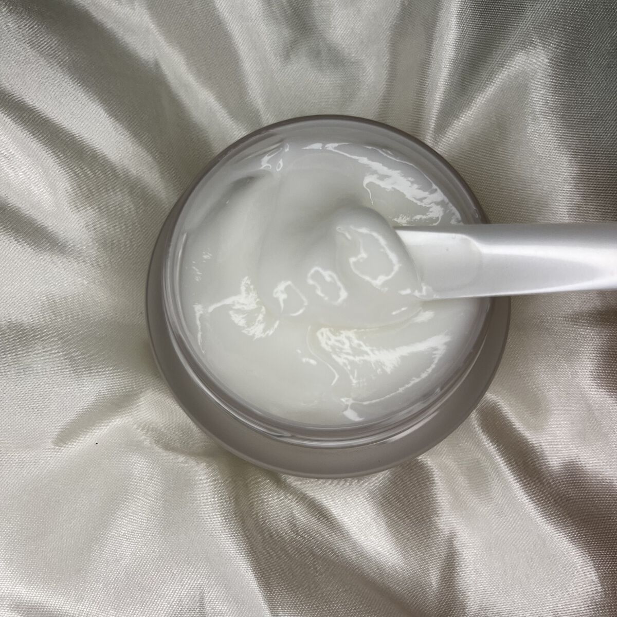 ナイトリフトオールインワン（夜⽤ジェルクリーム）/AWTEM/オールインワン化粧品を使ったクチコミ（3枚目）