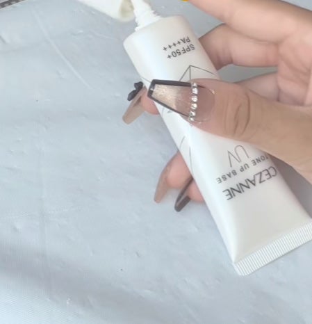 り の あ on LIPS 「これめっちゃ透明化UPするし自然にトーンアップしてくれるから良..」(2枚目)