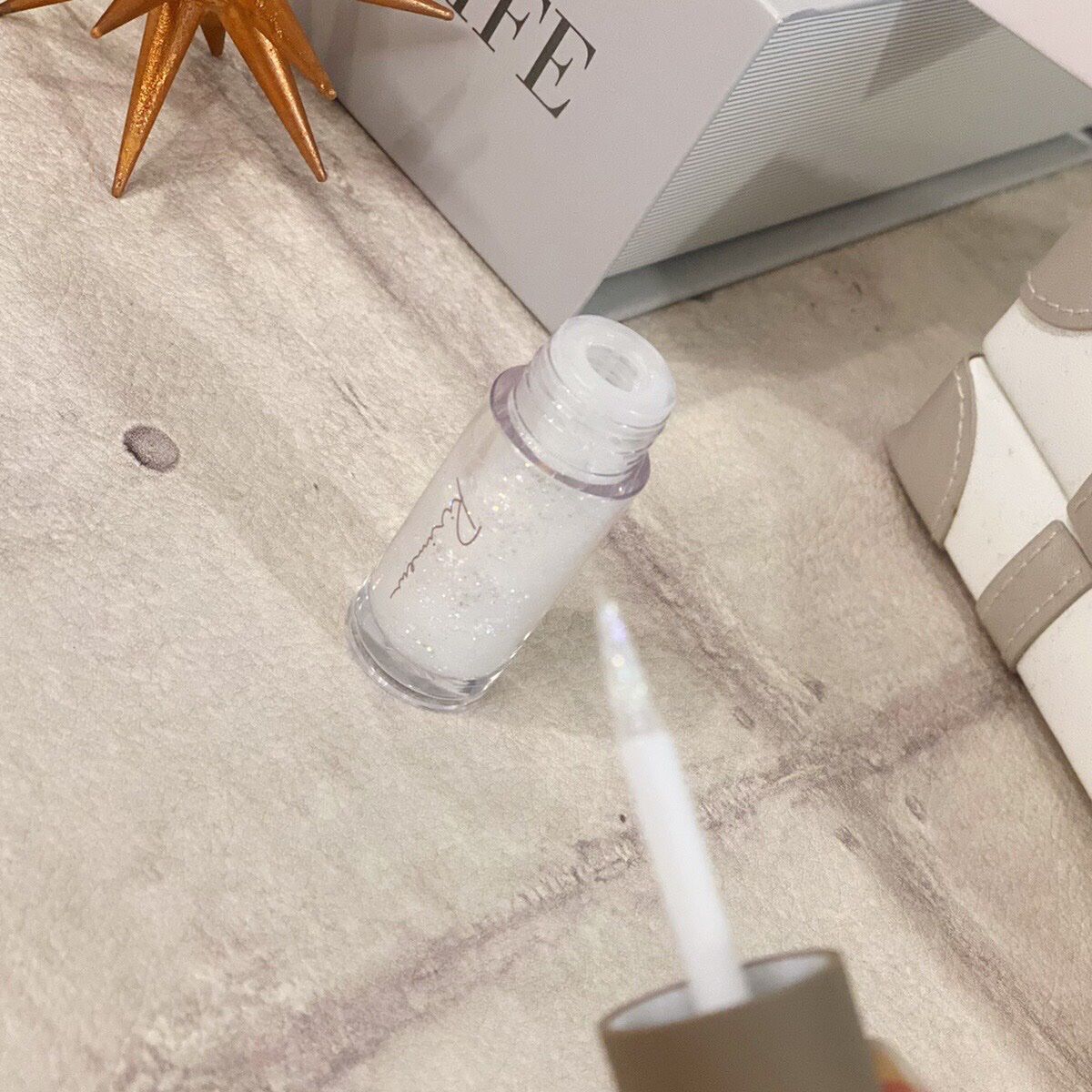 ピックミーアイズグリッター 01 ブライトミー/Ririmew/グリッターを使ったクチコミ（2枚目）