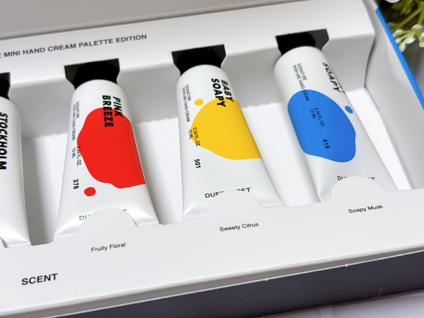 シグネチャーパフュームハンドクリームミニチュアギフトセット/DUFT&DOFT/ハンドクリームを使ったクチコミ(4枚目)