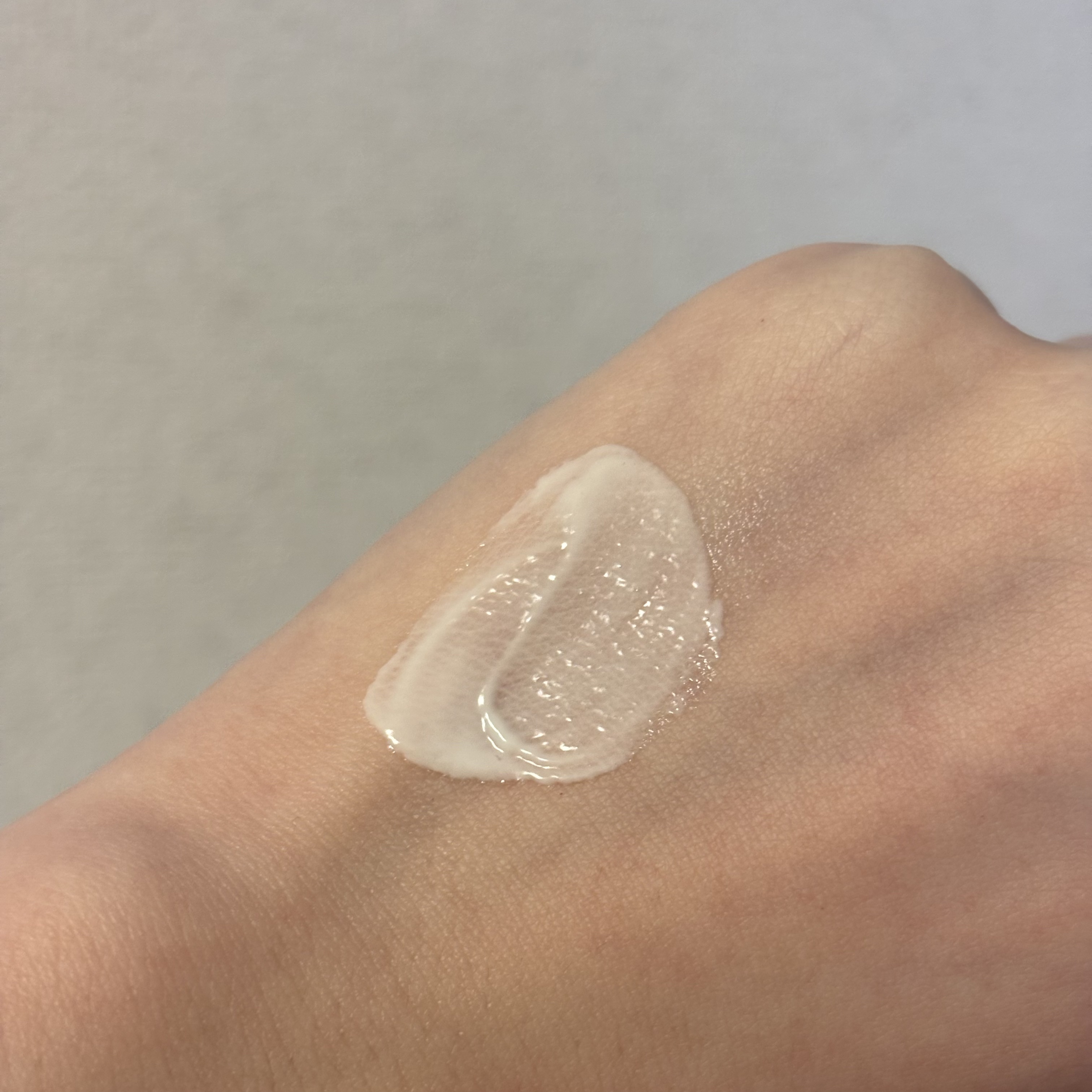 サンカットR マルチビタミンUV エッセンス/サンカット®/日焼け止めクリームを使ったクチコミ（3枚目）