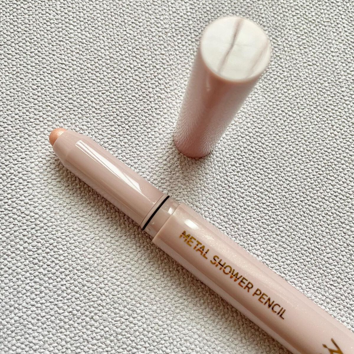 ウォンジョンヨ メタルシャワーペンシル/Wonjungyo/スティックアイシャドウを使ったクチコミ(3枚目)