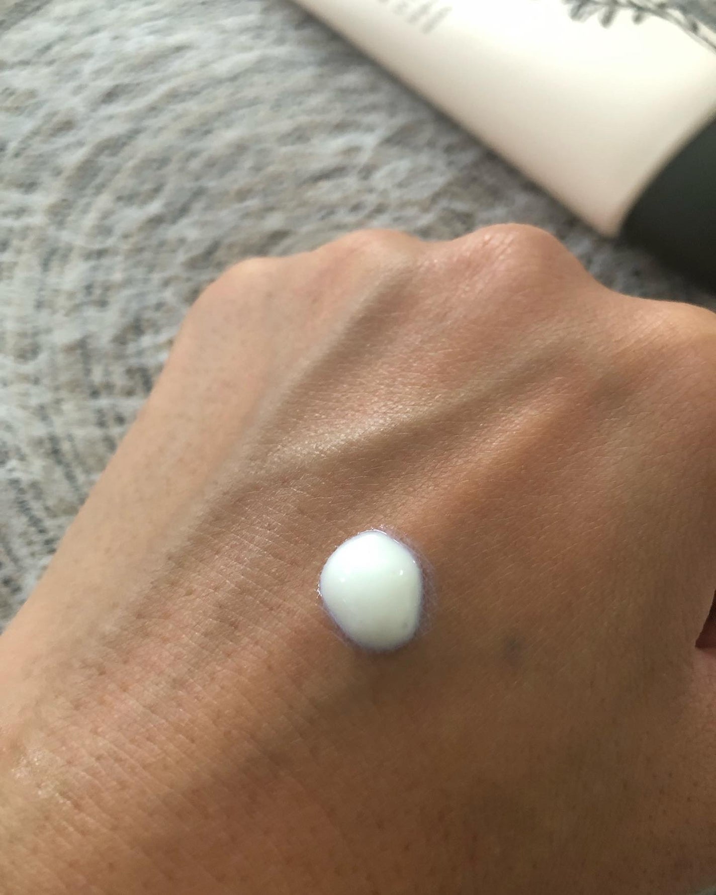 ウォータリー復活草日焼け止め/NUCIO/日焼け止めクリームを使ったクチコミ(3枚目)