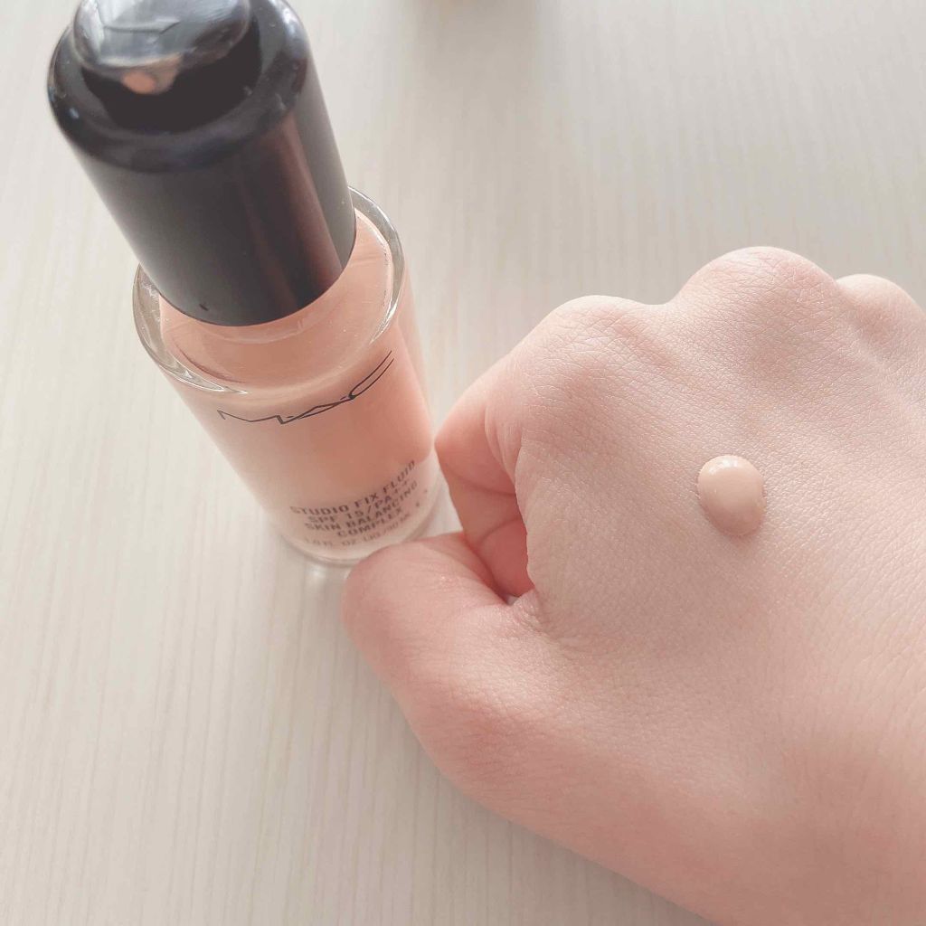 スタジオフィックス フルイッド SPF 15/M・A・C/リキッドファンデーションを使ったクチコミ（3枚目）