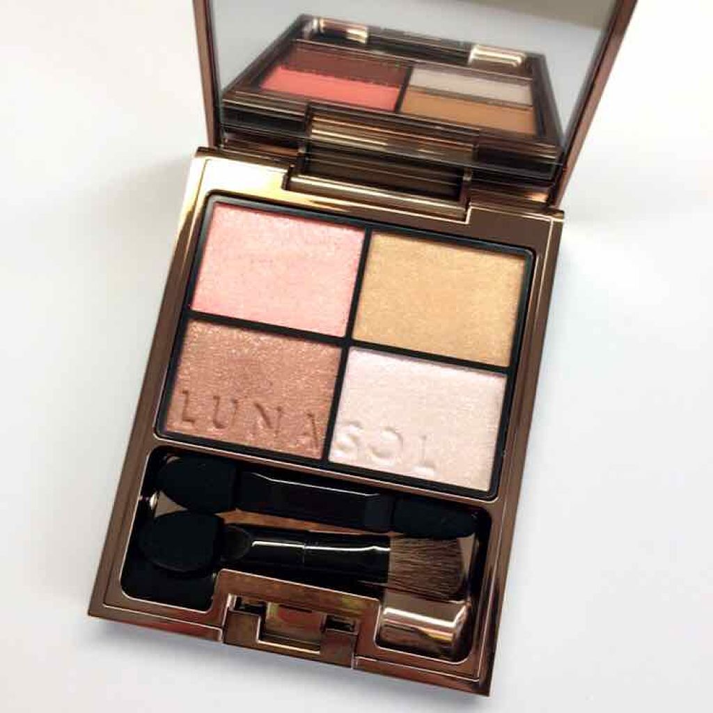 シアーコントラストアイズ/LUNASOL/アイシャドウパレットを使ったクチコミ(1枚目)