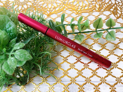 スキルレスライナー/LUMIURGLAS/リキッドアイライナーを使ったクチコミ(1枚目)