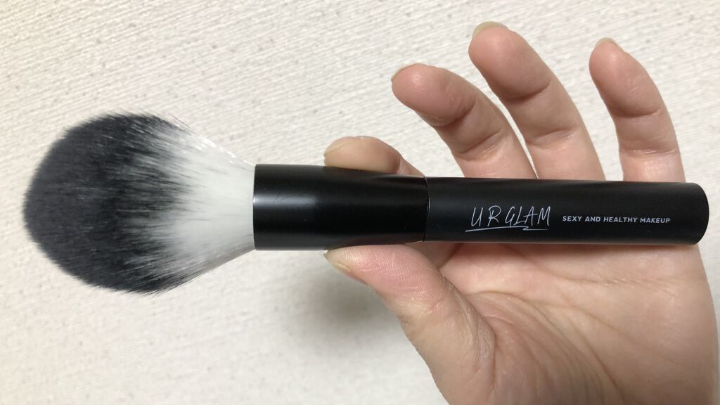 UR GLAM　POWDER BRUSH/U R GLAM/メイクブラシを使ったクチコミ（2枚目）