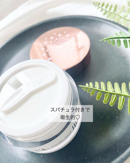 sui on LIPS 「\年齢サインを見逃すな‼️/顔・首元の年齢サイン見逃してない?..」(3枚目)