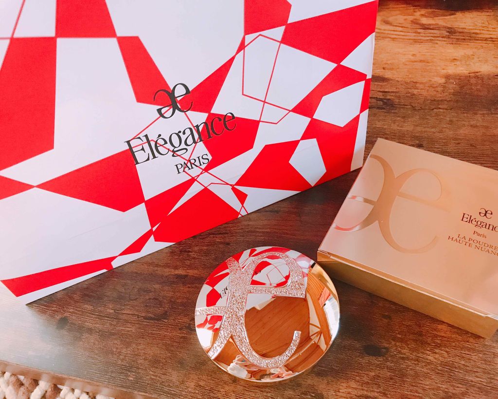 ラ プードル オートニュアンス/Elégance/プレストパウダーを使ったクチコミ（1枚目）